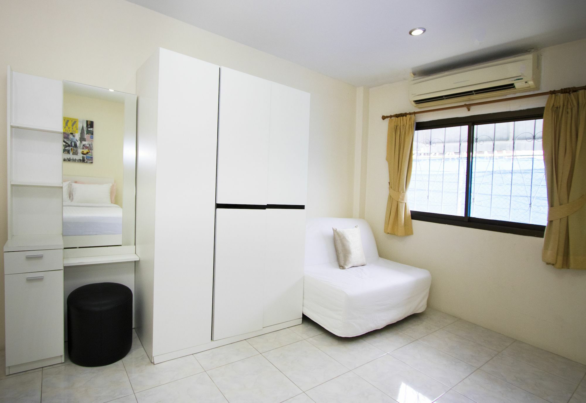 Ashford Villas Cosy Beach Патая Екстериор снимка