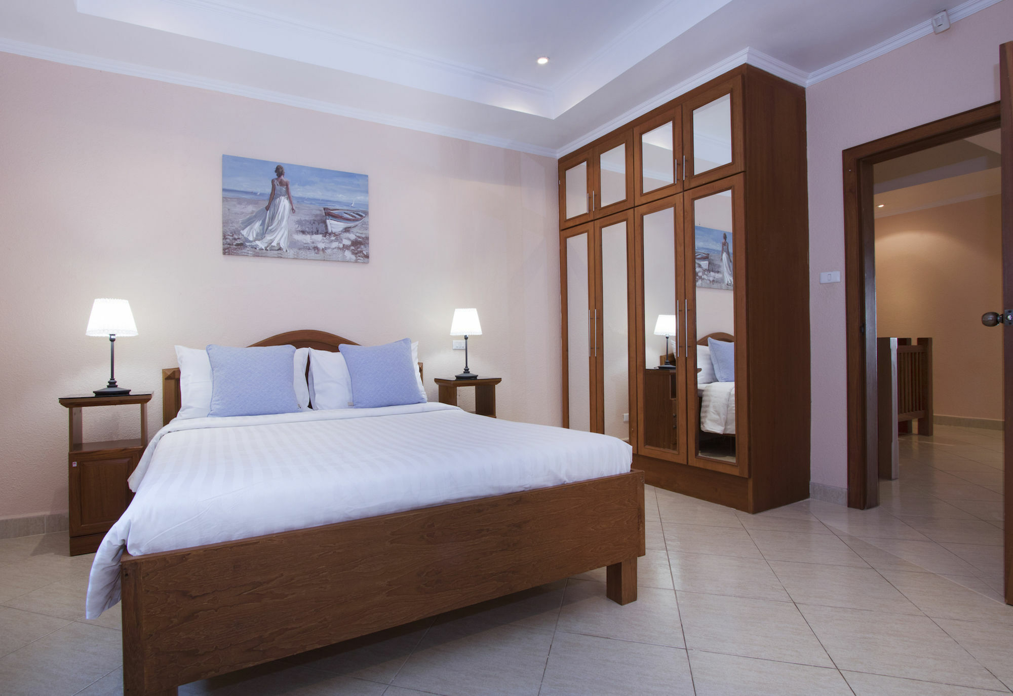 Ashford Villas Cosy Beach Патая Екстериор снимка
