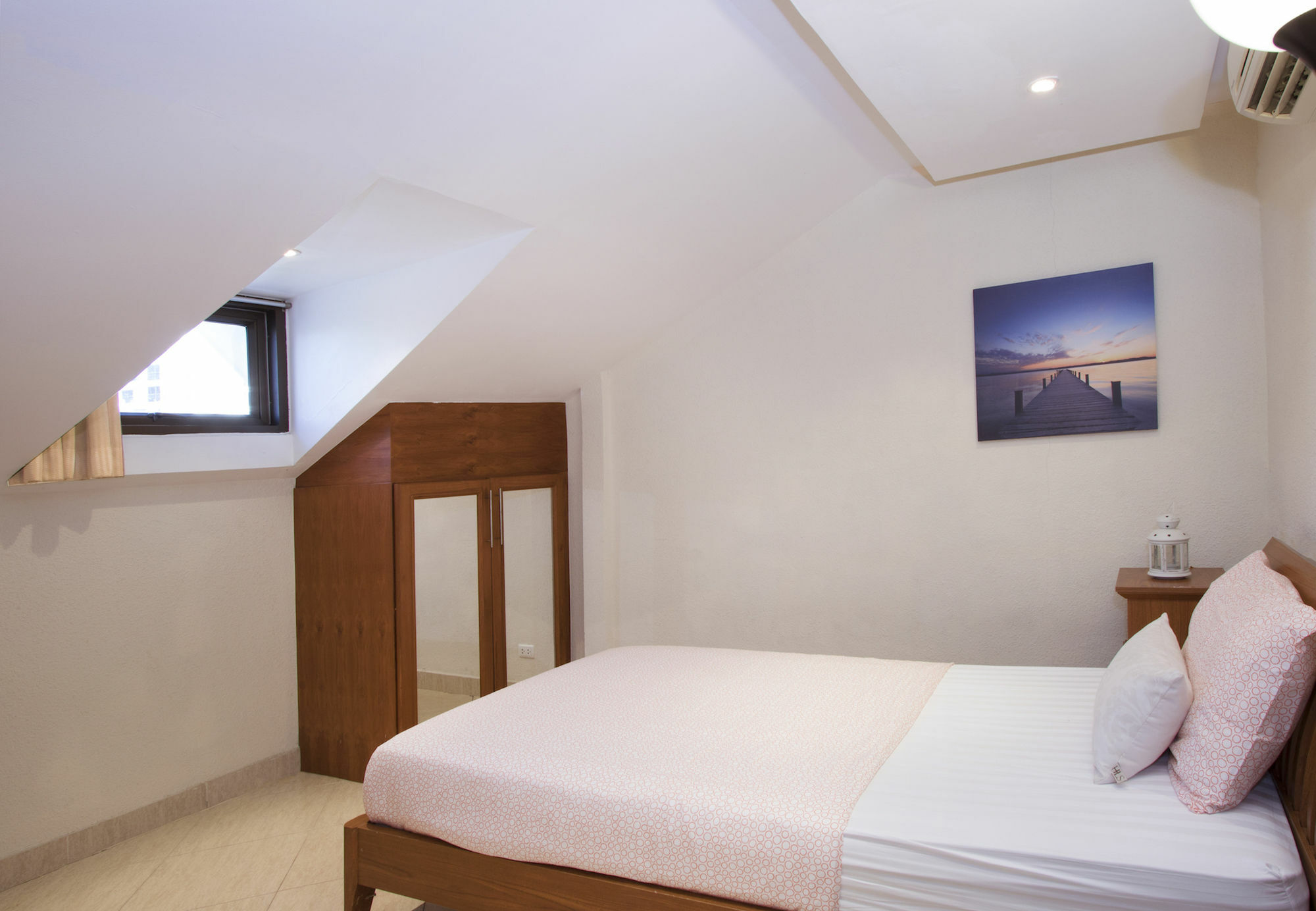 Ashford Villas Cosy Beach Патая Екстериор снимка